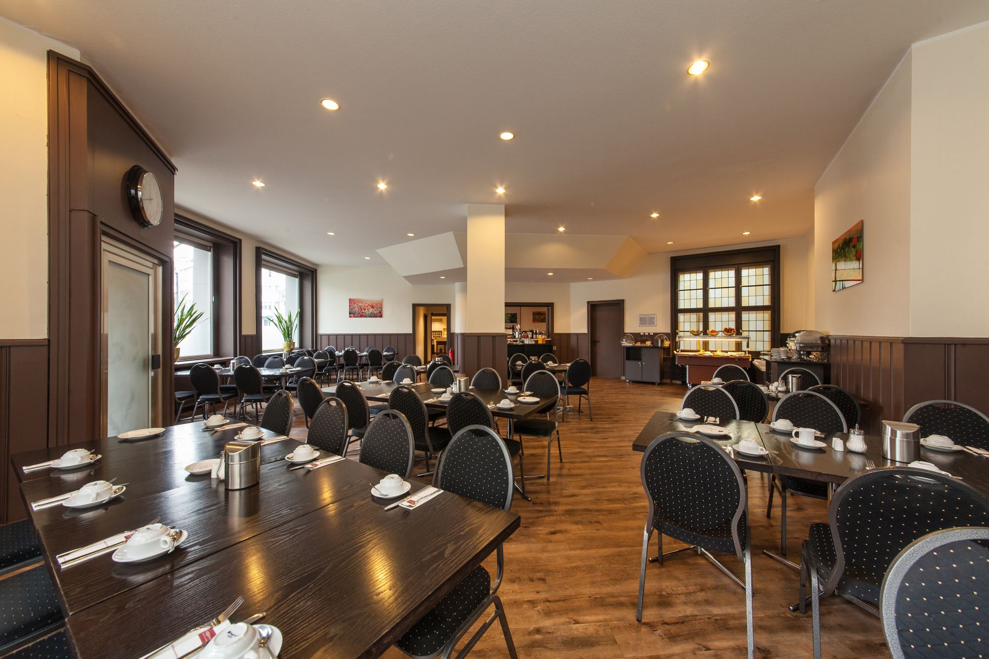 Hotel Maxim Düsseldorf City