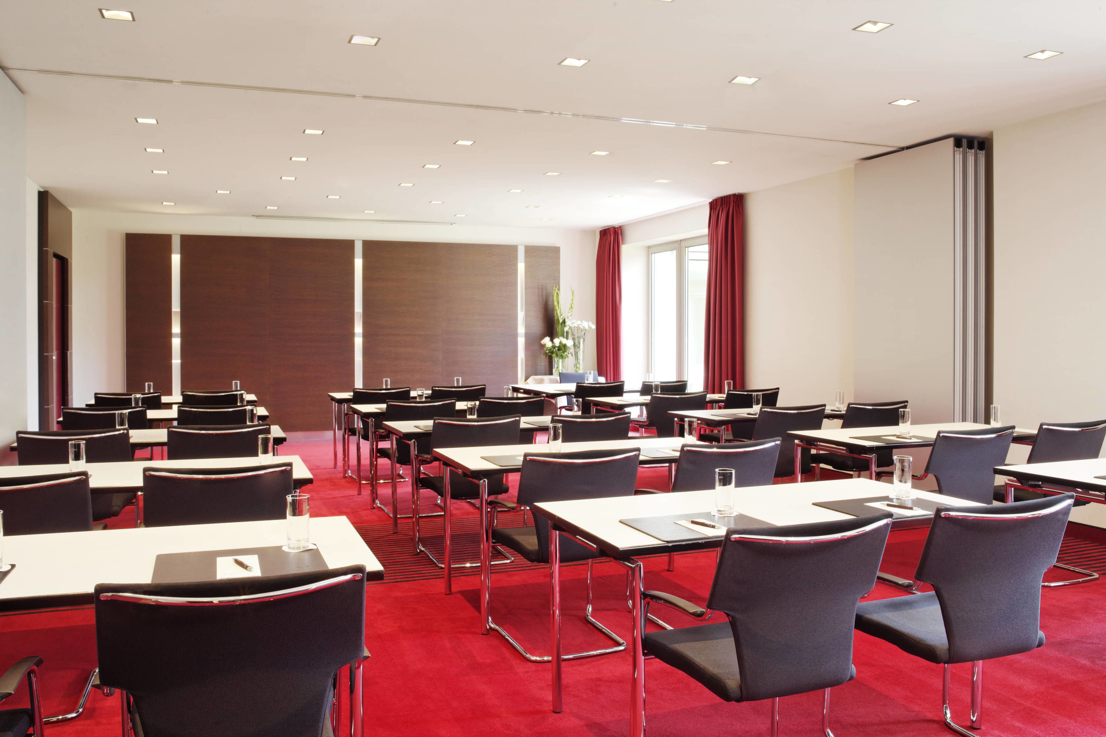 Sheraton Düsseldorf Airport Hotel