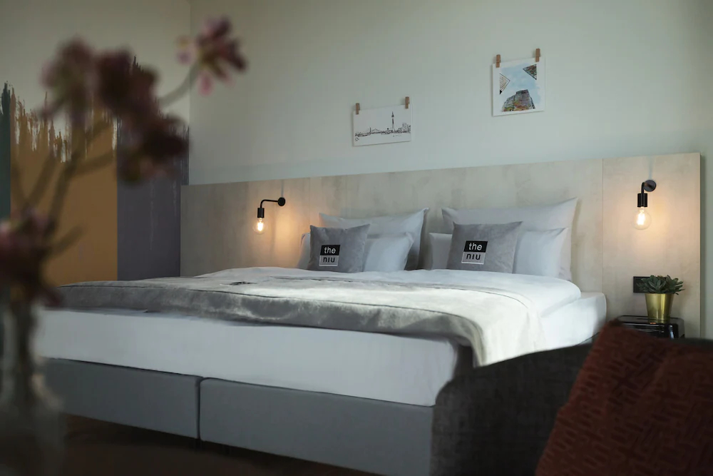 Holiday Inn - the niu, Tab Dusseldorf Main Station