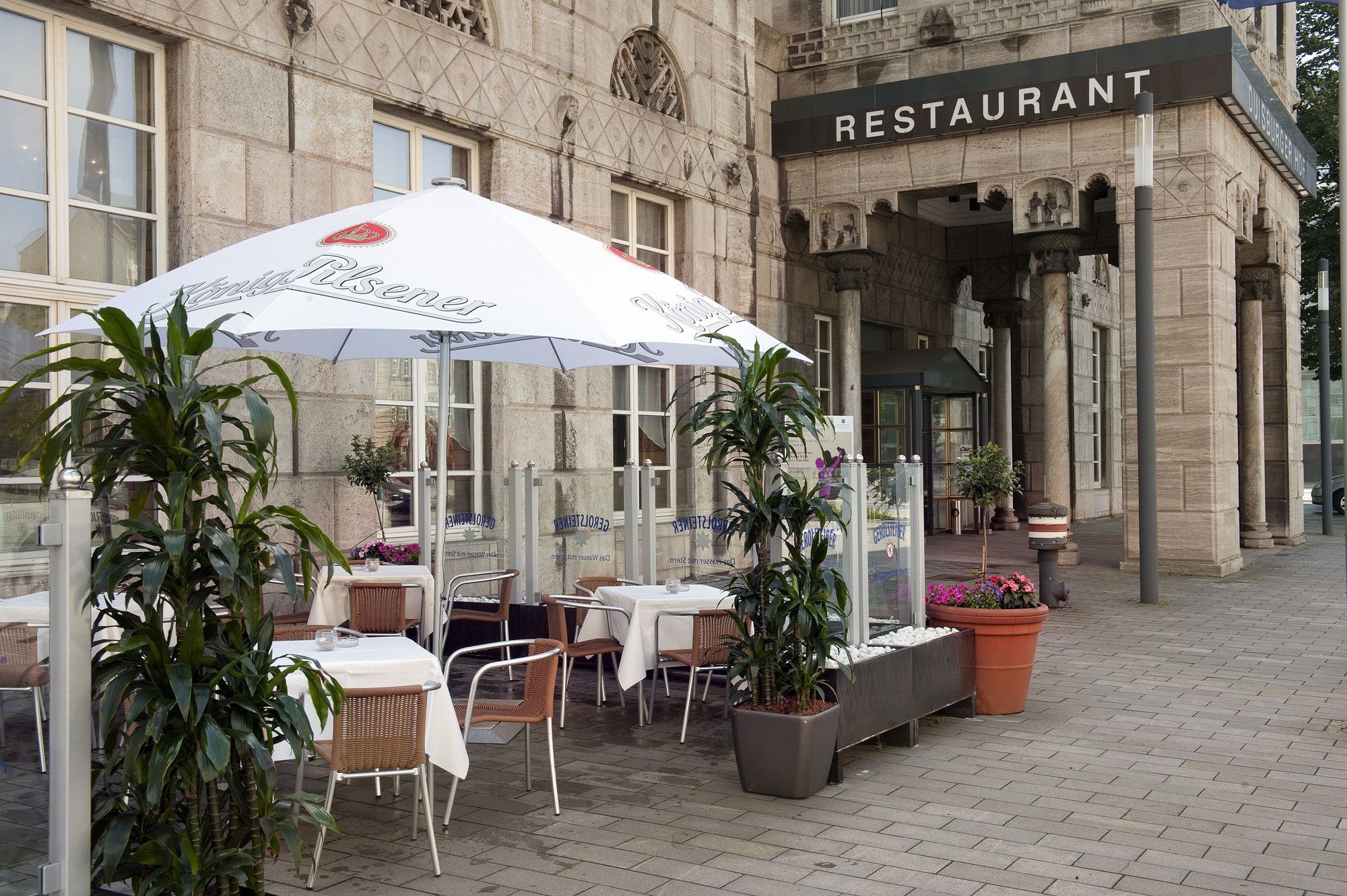 Wyndham Duisburger Hof Hotel