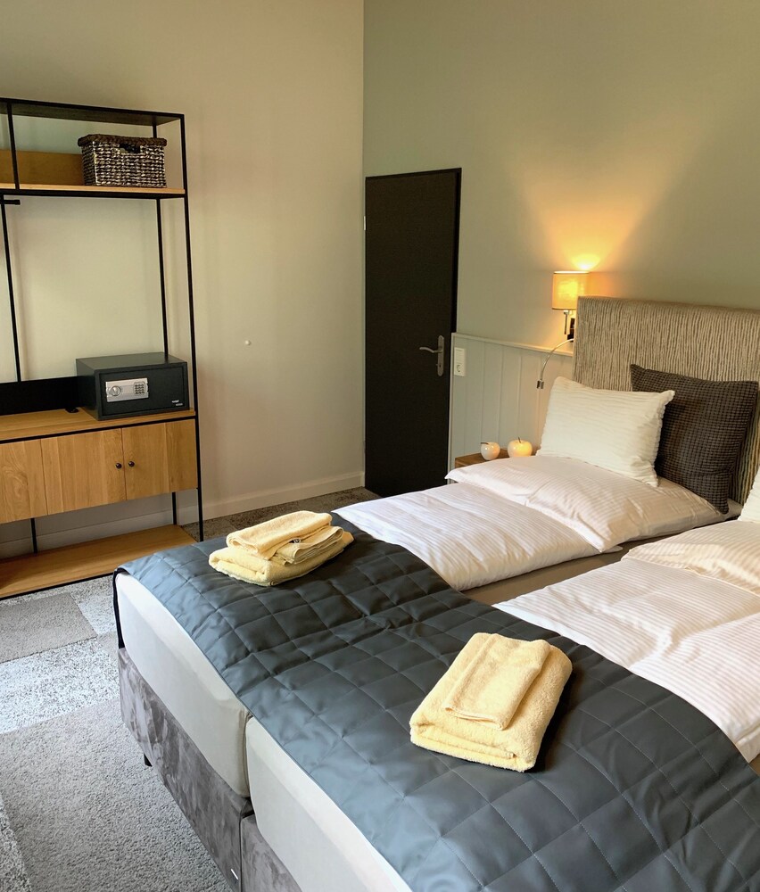 Besotel Ferienwohnungen Und Apartments Erkrath