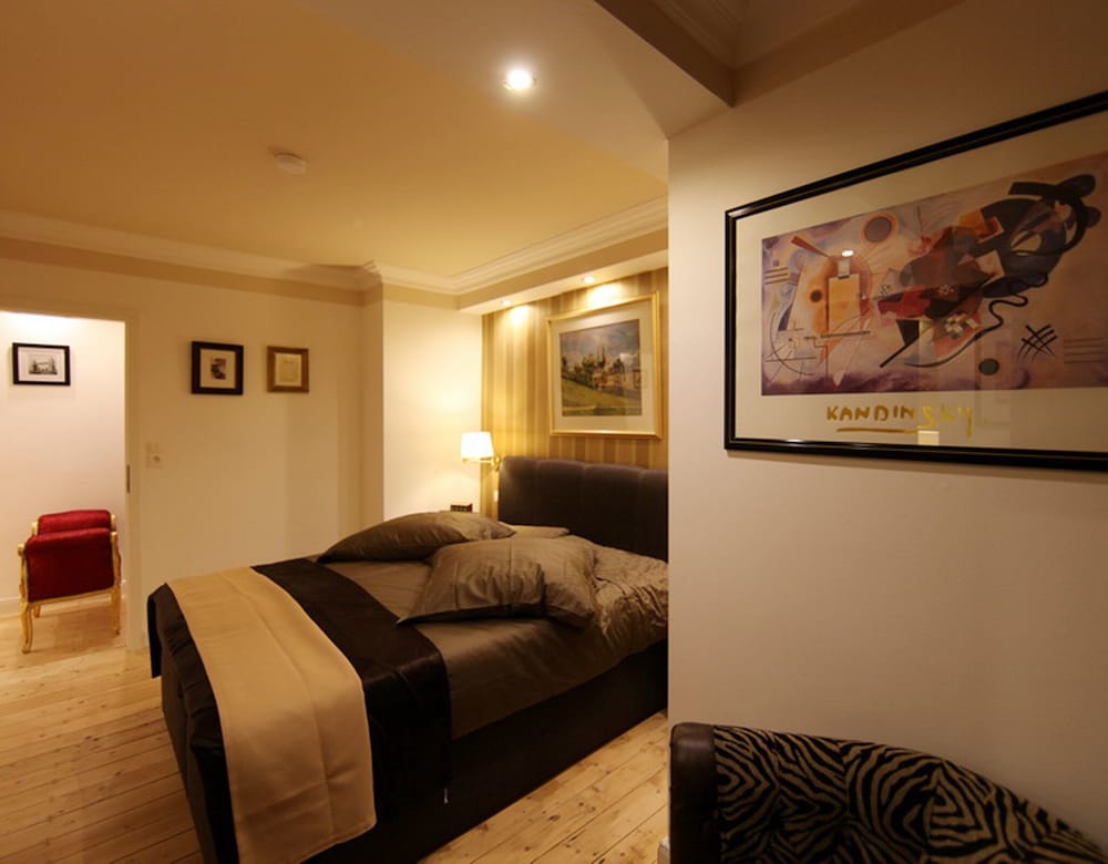 Golden Apartments