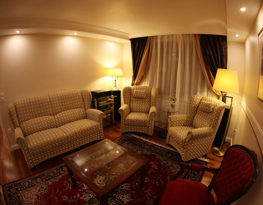 Golden Apartments