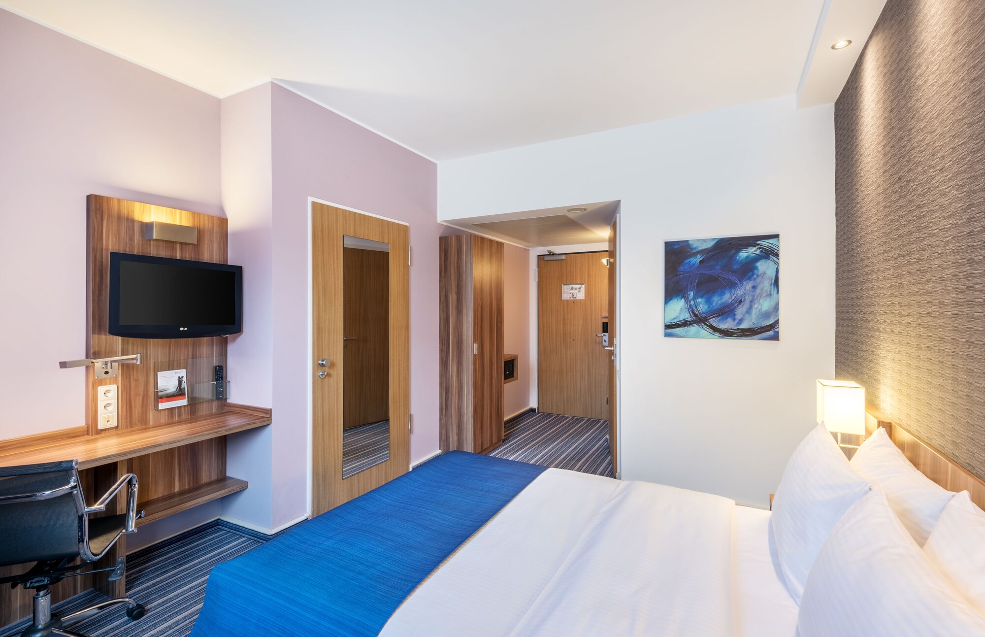 Premier Inn Essen City Limbecker Platz Hotel