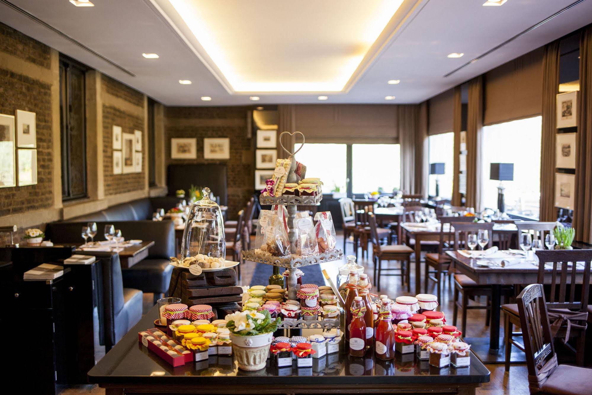 Schlosshotel Hugenpoet