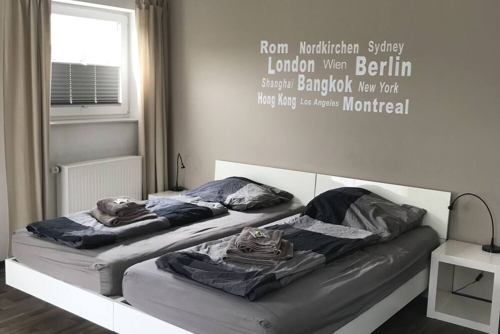 Hostel-Hamm by Geronimo