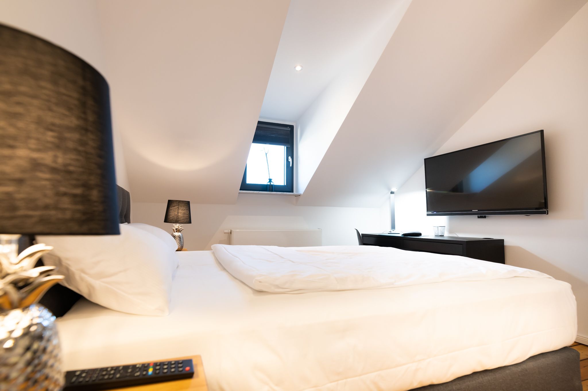 Nikii Hotel & Restaurant