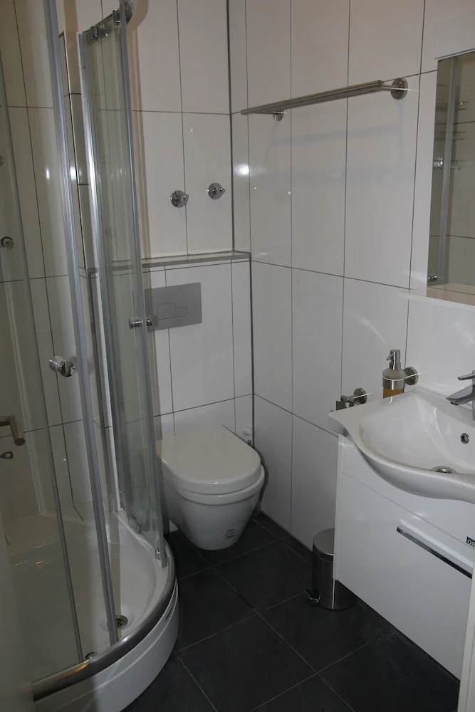 Kispet Deluxe Hotel