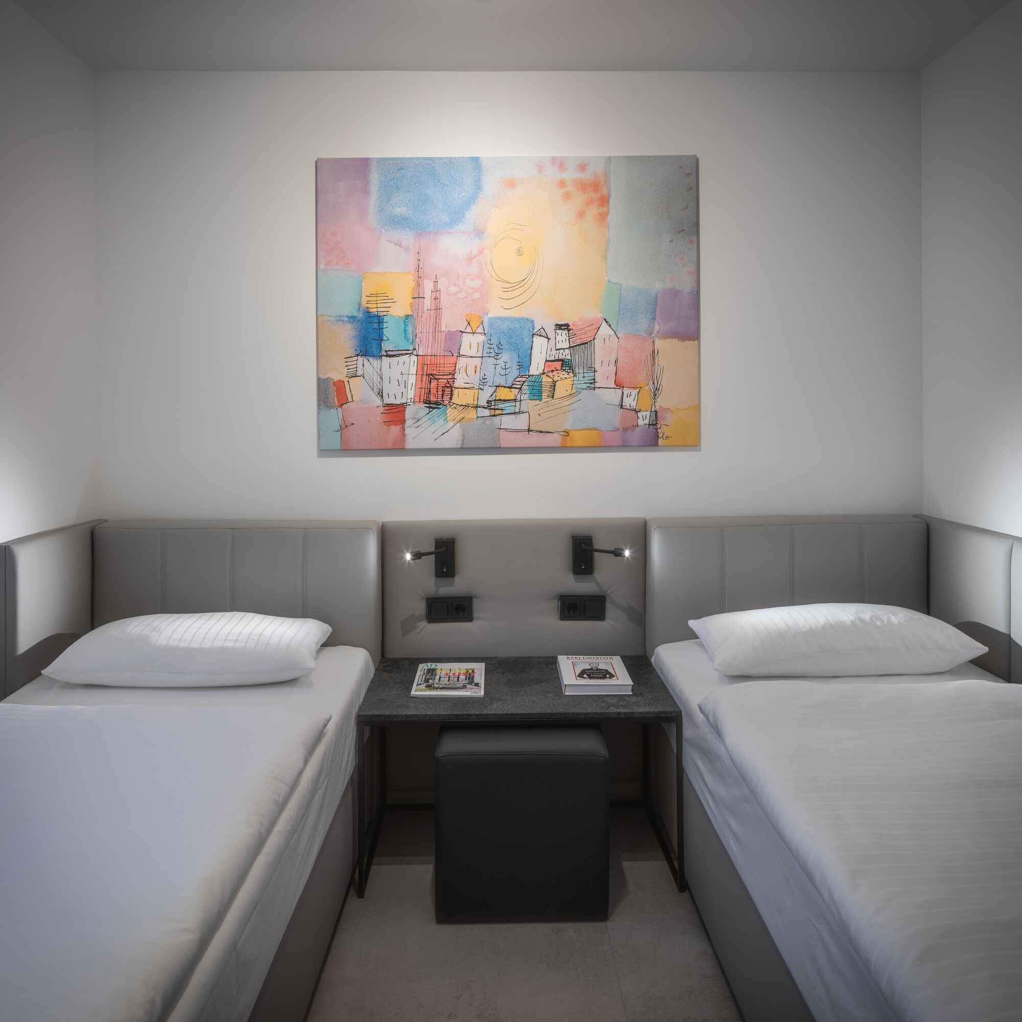 Home & Work Apartments