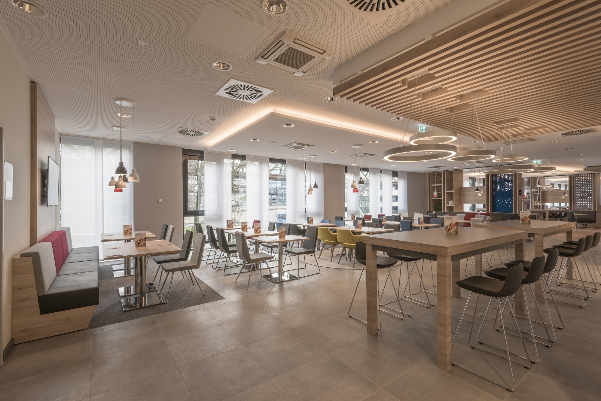 Holiday Inn Express Wuppertal Hauptbahnhof