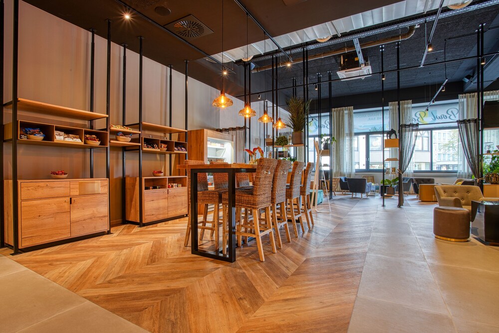 Premier Inn Wuppertal City Centre Hotel