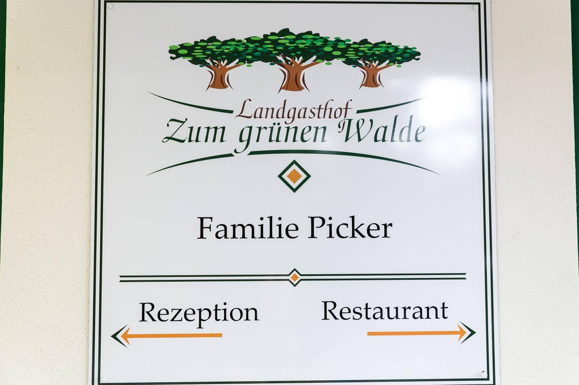 Zum grünen Walde