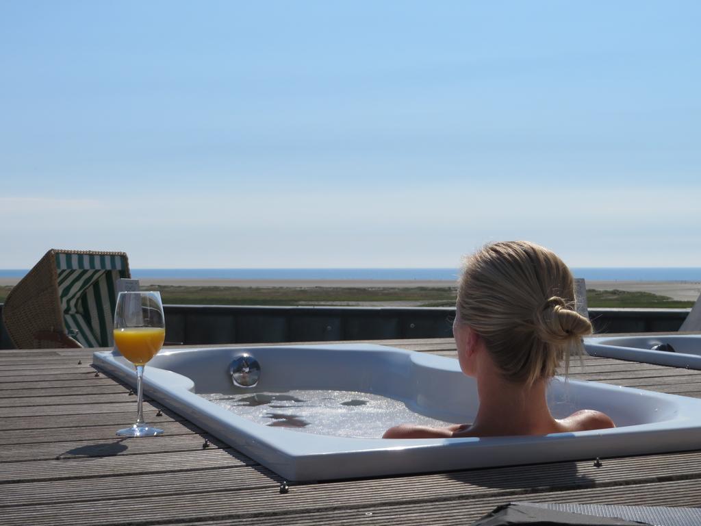 Ambassador Hotel & Spa