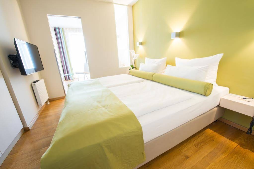Nymphe Strandhotel & Apartments