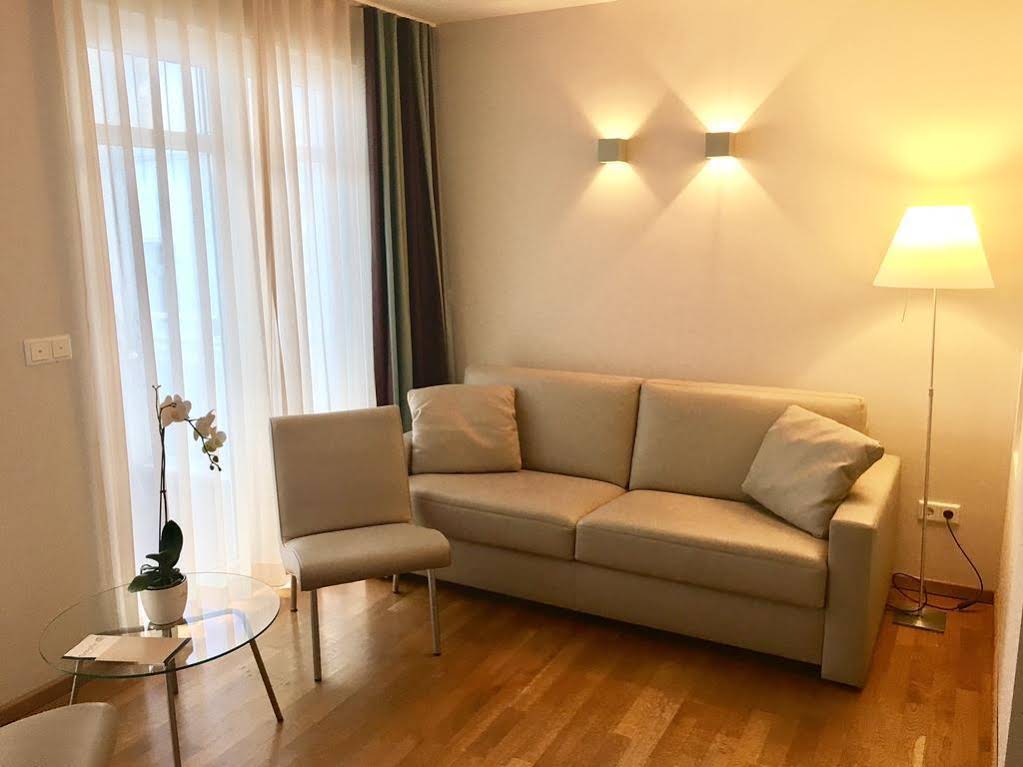 Nymphe Strandhotel & Apartments