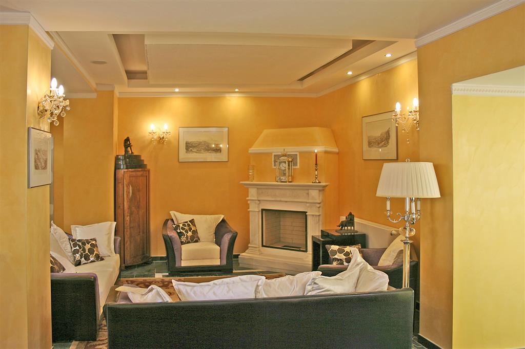 Alexa Hotel