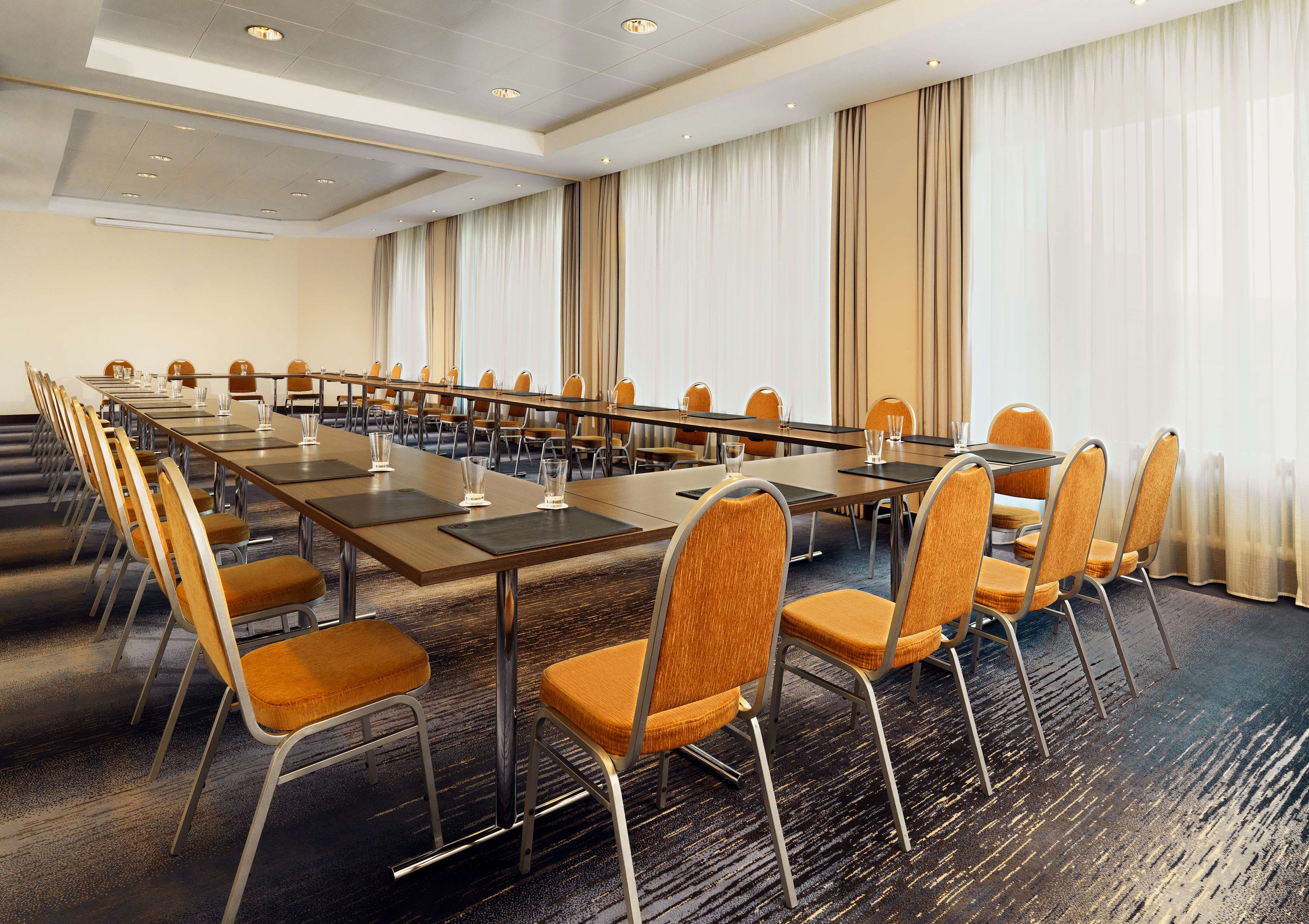 Sheraton Frankfurt Airport Hotel & Conference Center
