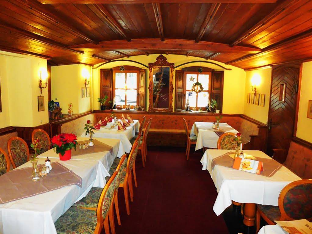 Hotel & Restaurant Zum Schwarzen Kreuz