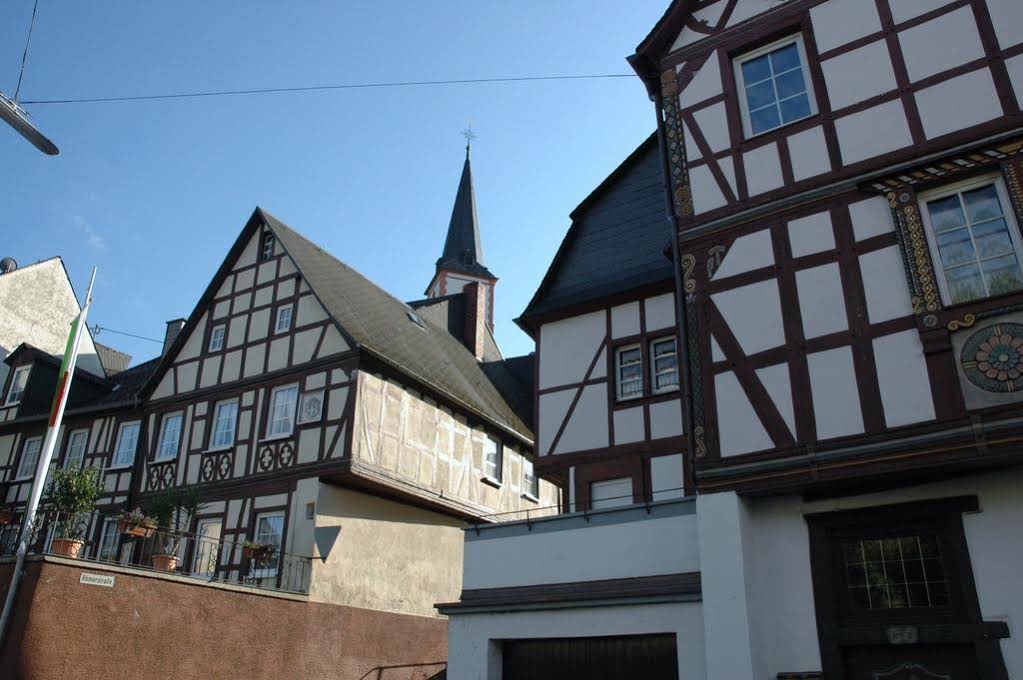 Weingut-Gästehaus Nalbach