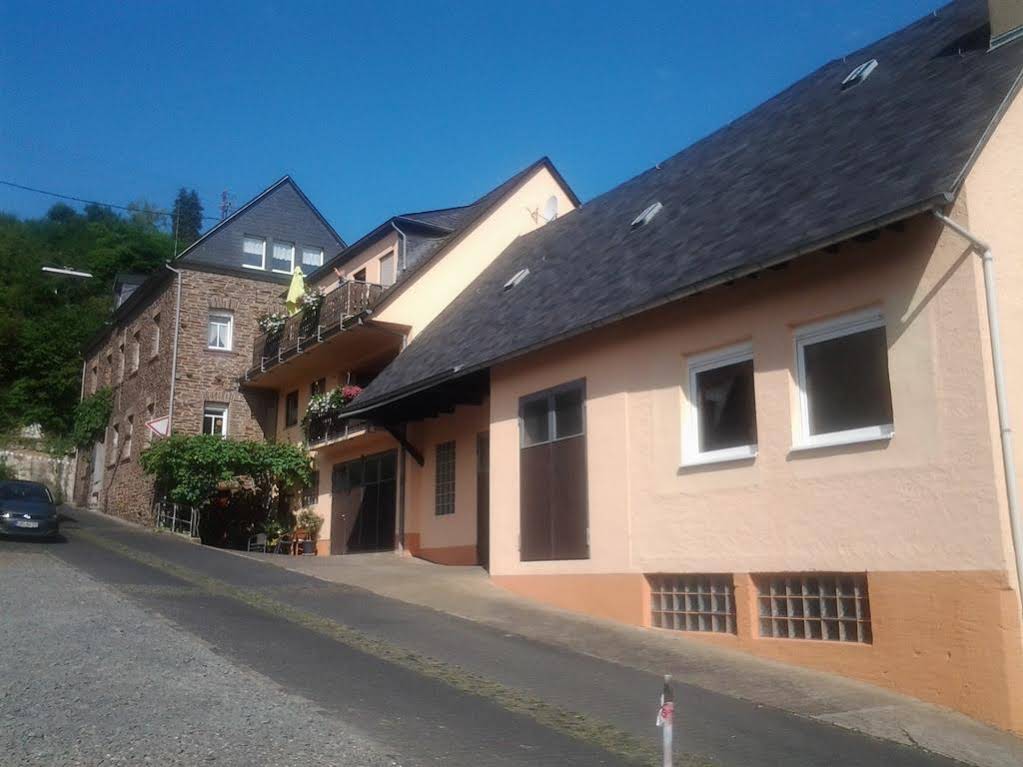 Weingut-Gästehaus Nalbach