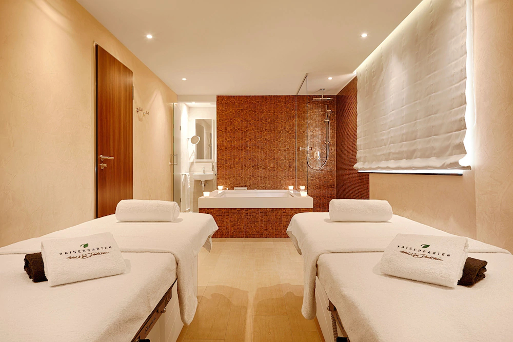 Kaisergarten Hotel & Spa