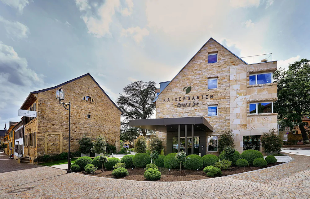 Kaisergarten Hotel & Spa