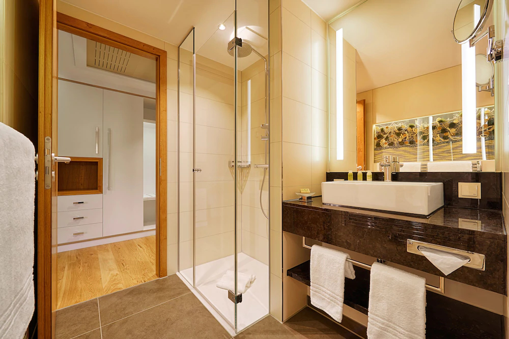 Kaisergarten Hotel & Spa