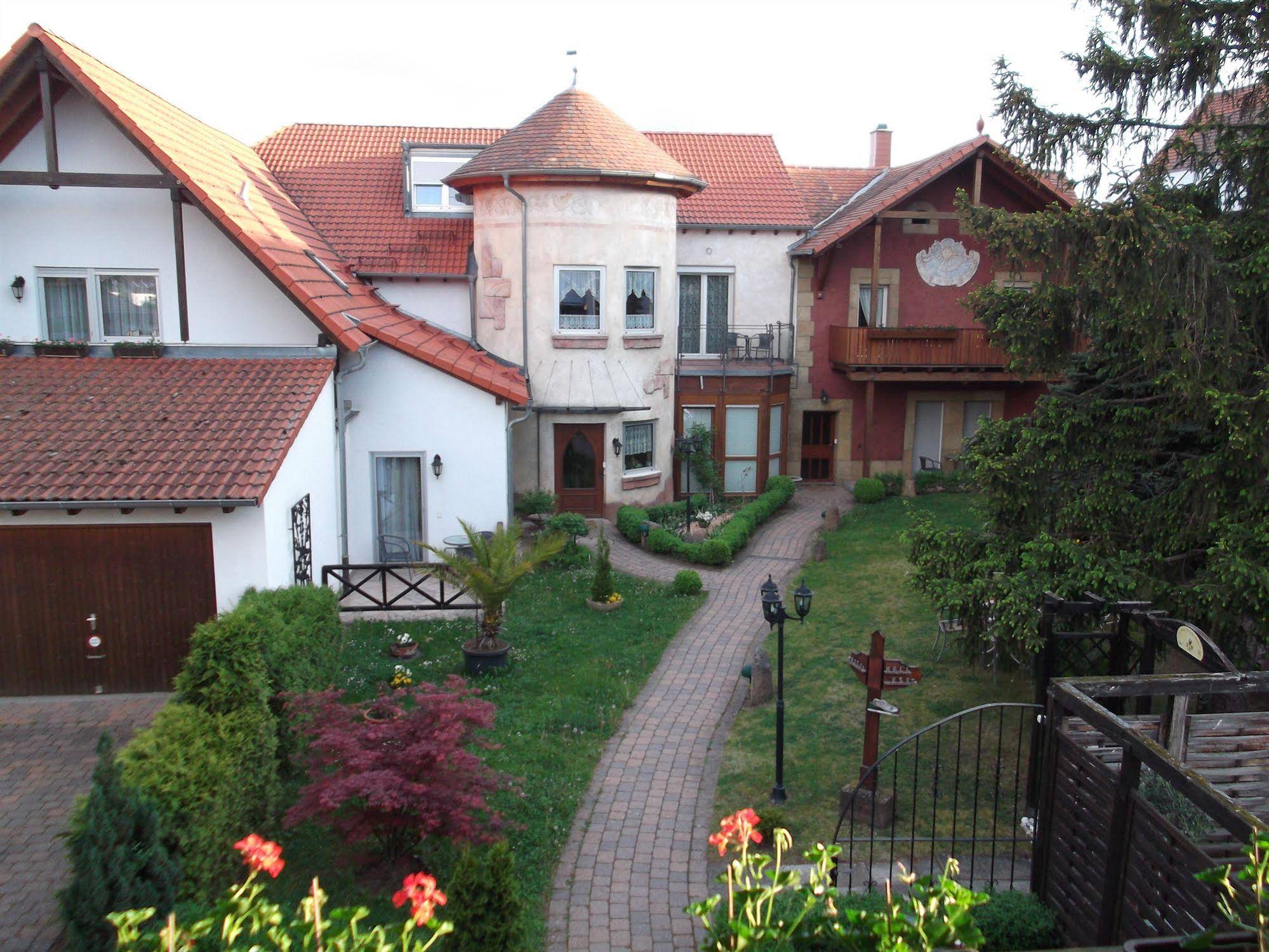 Gutshof Ziegelhütte Hotel & Restaurant