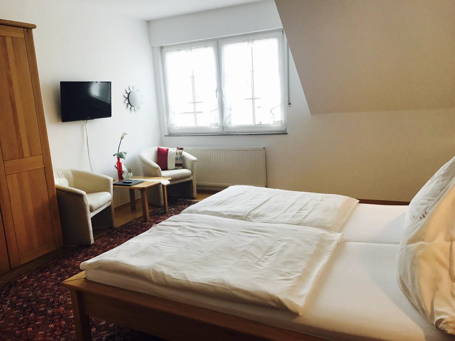 Weingut-Gastehaus Sebastiani