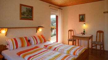 Gaststätte - Pension Trifelsblick
