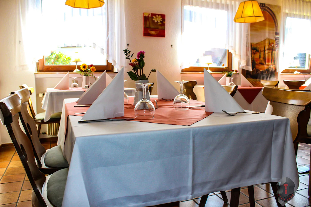 Beny Hotel Restaurant