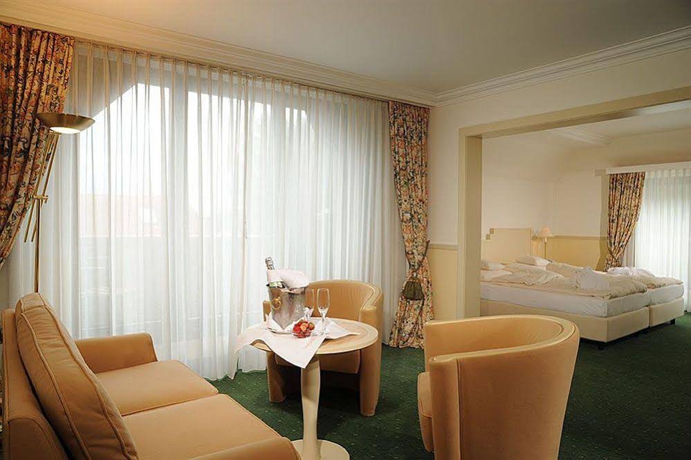 Rheinhotel Vier Jahreszeiten