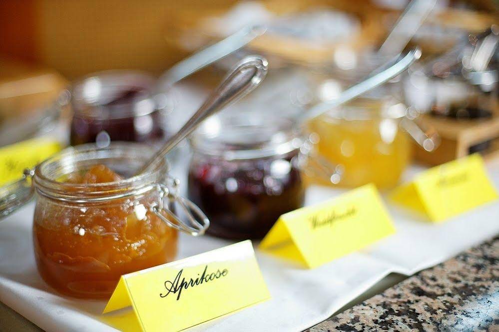 Rheinhotel Vier Jahreszeiten