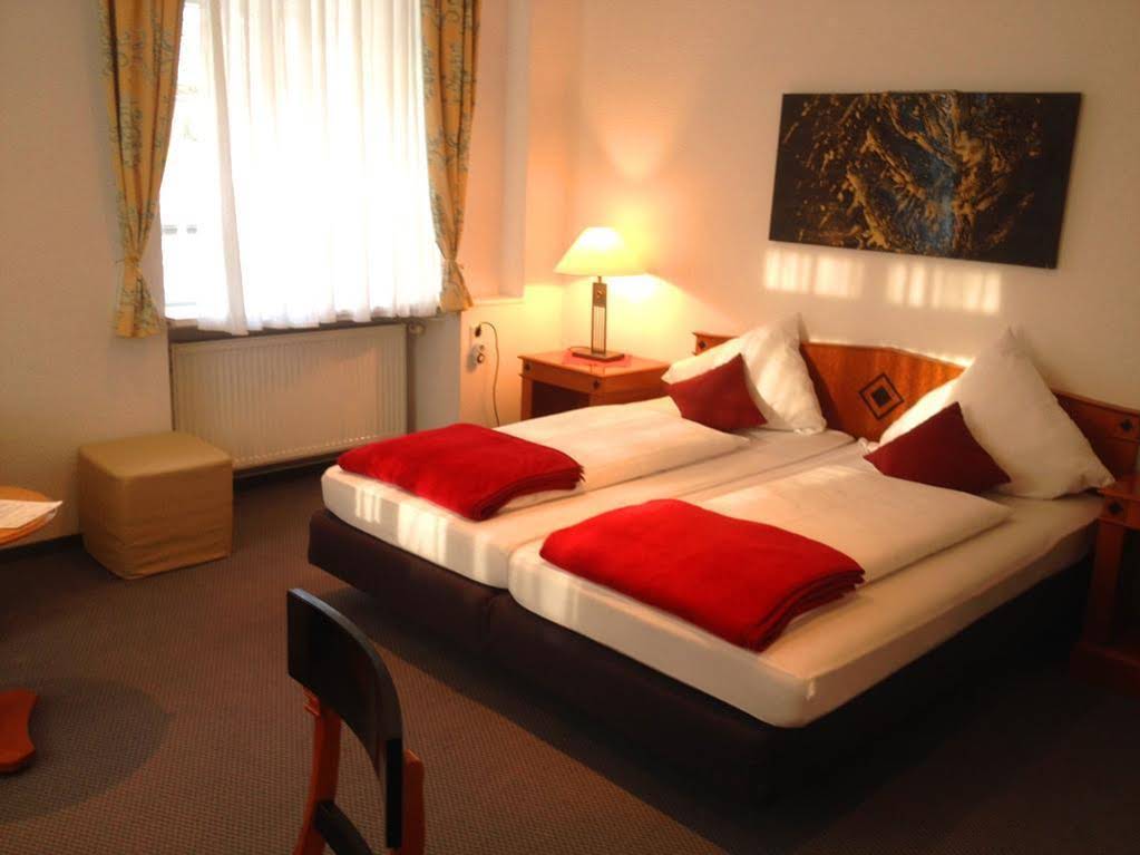 CAREA Schlosshotel Domäne Walberberg