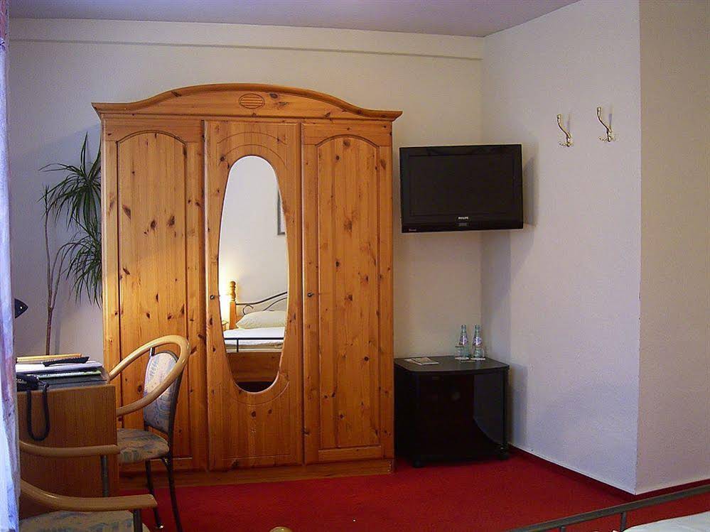 Hotel, Weinhaus und Restaurant Bockshaut