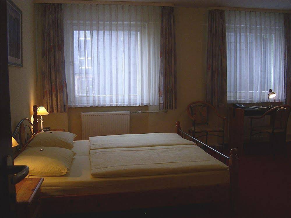 Hotel, Weinhaus und Restaurant Bockshaut