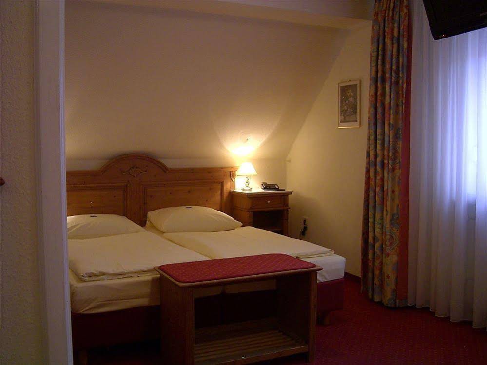 Hotel, Weinhaus und Restaurant Bockshaut