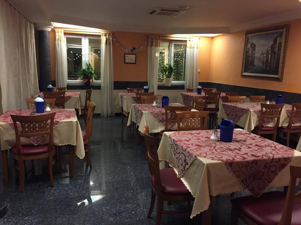 Hotel Ristorante Garda