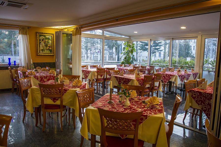 Hotel Ristorante Garda