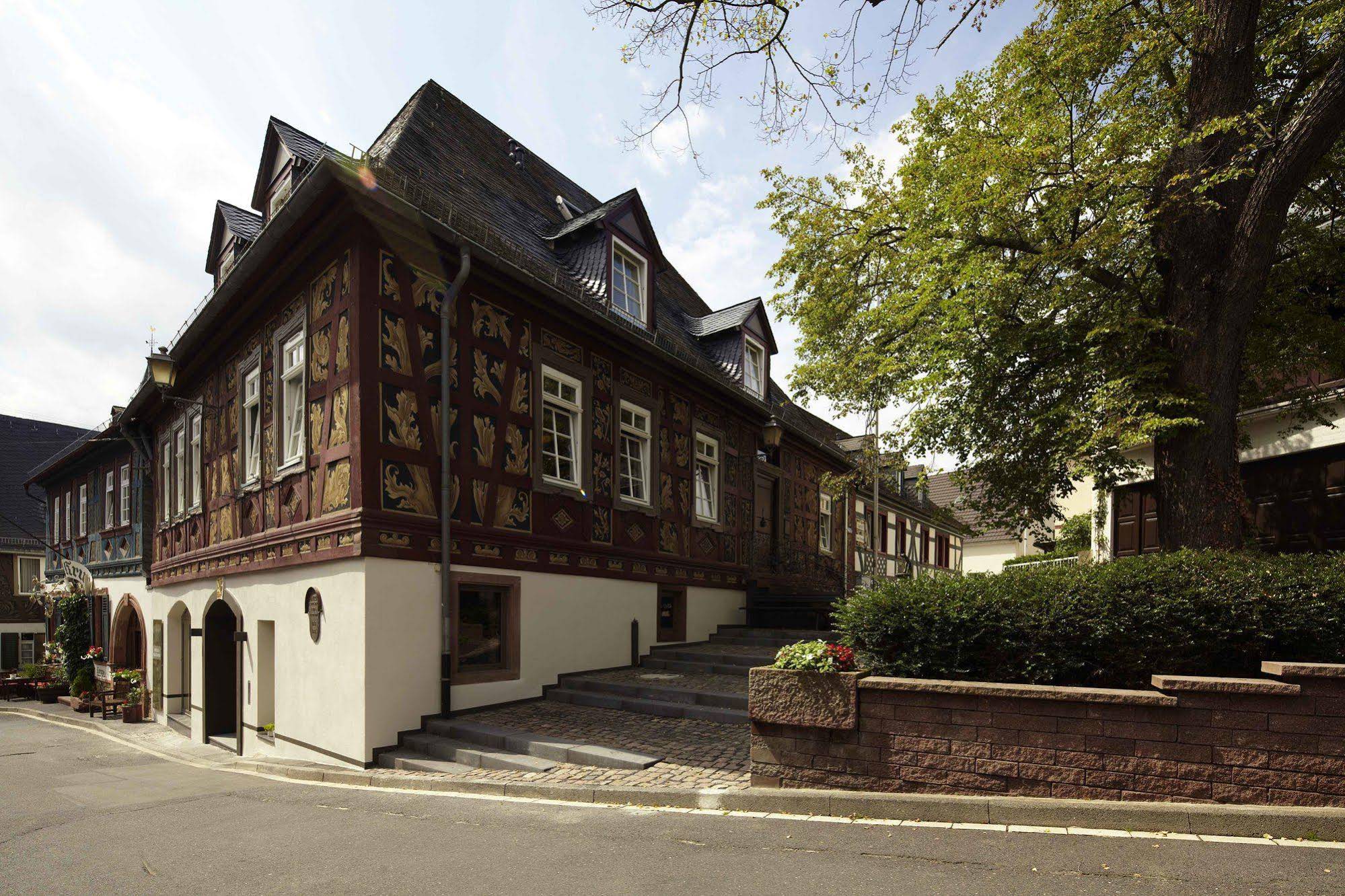 Weinhaus und Hotel Zum Krug