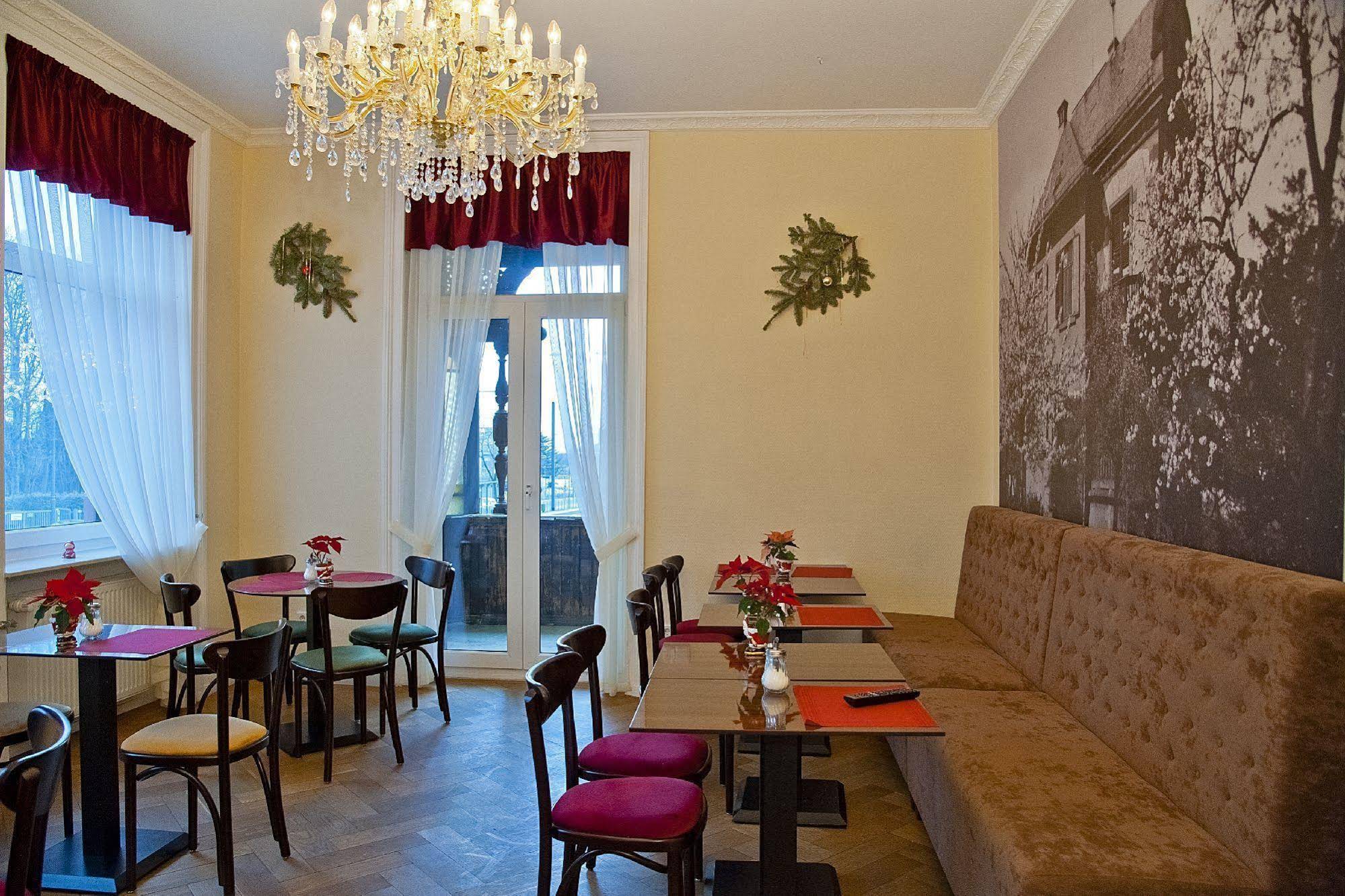 Hotel ARENA Villa Am Wasserpark