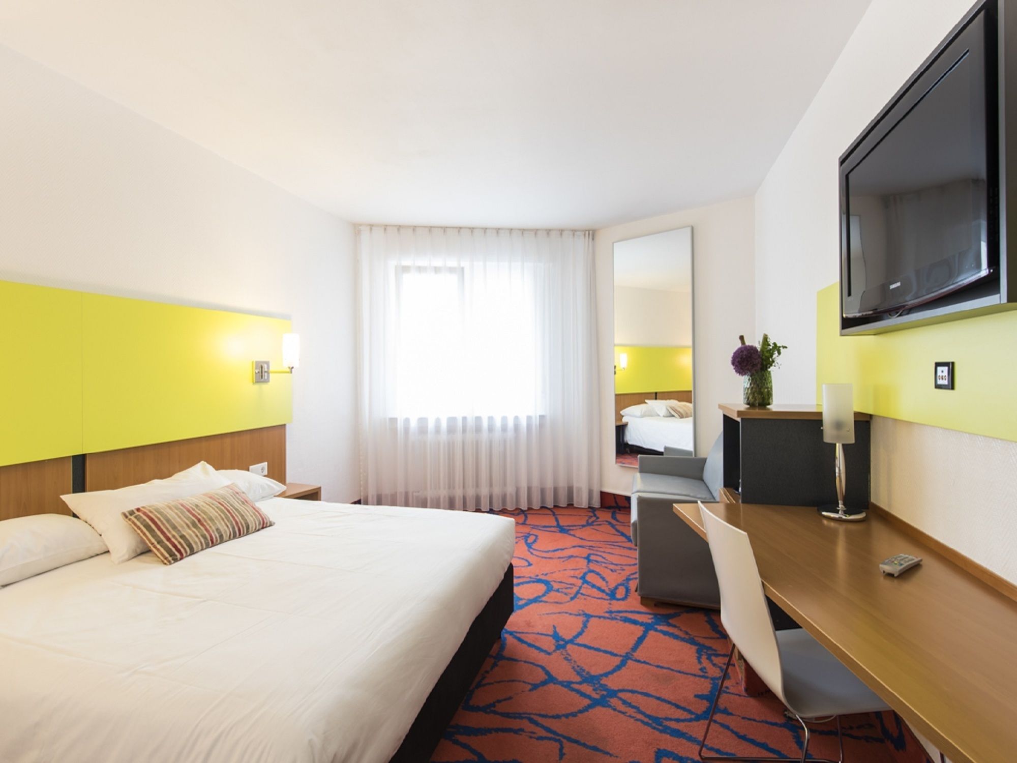 Hotel Ambassador