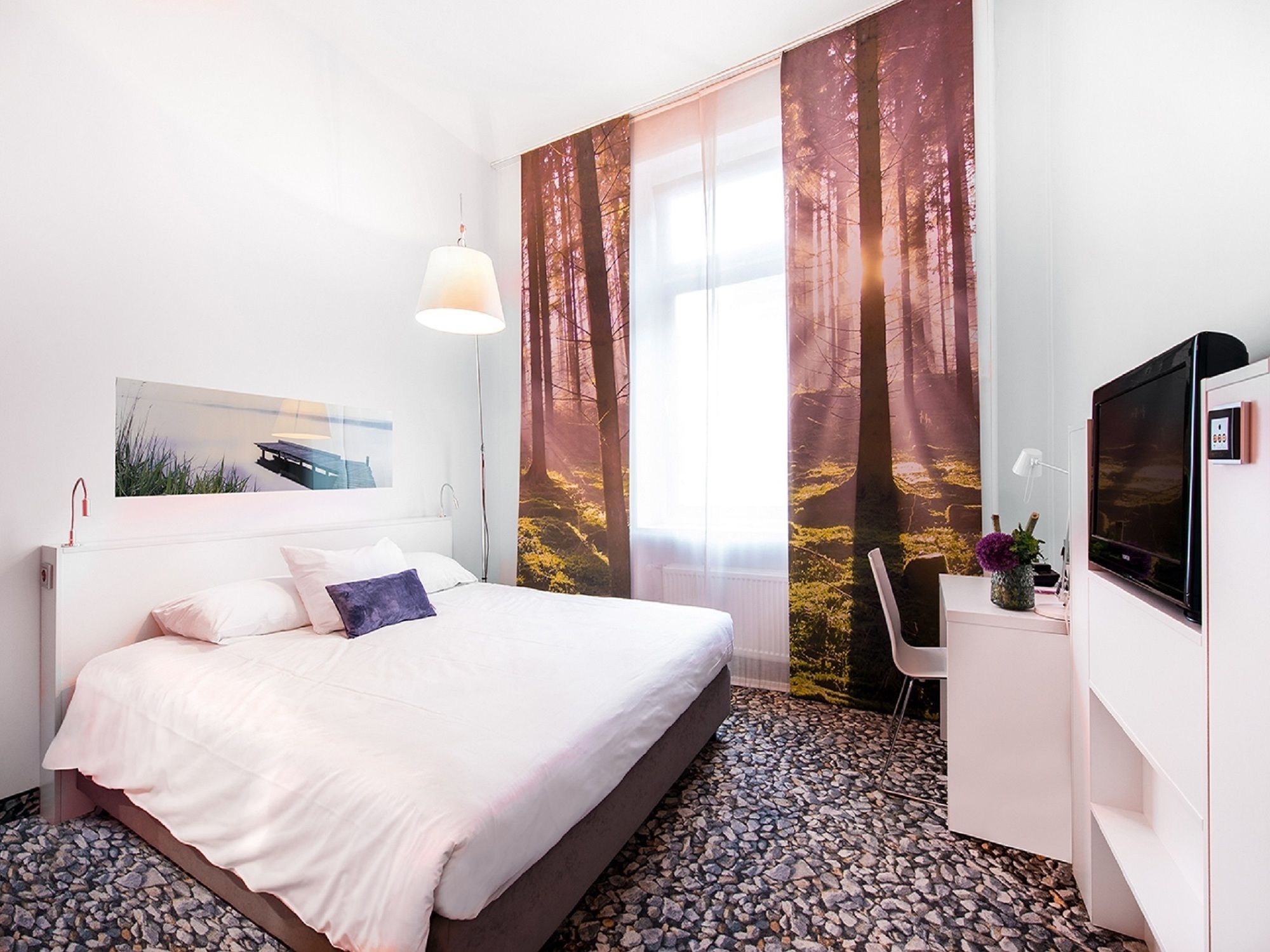 Hotel Ambassador