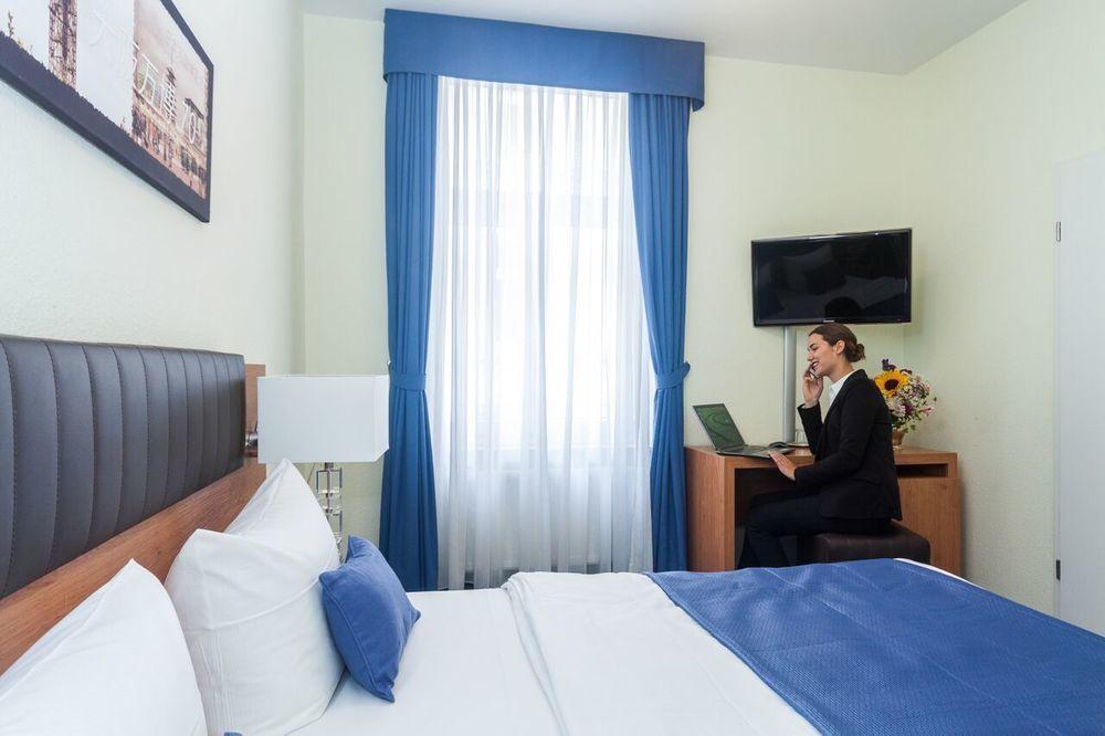 Hotel Expo