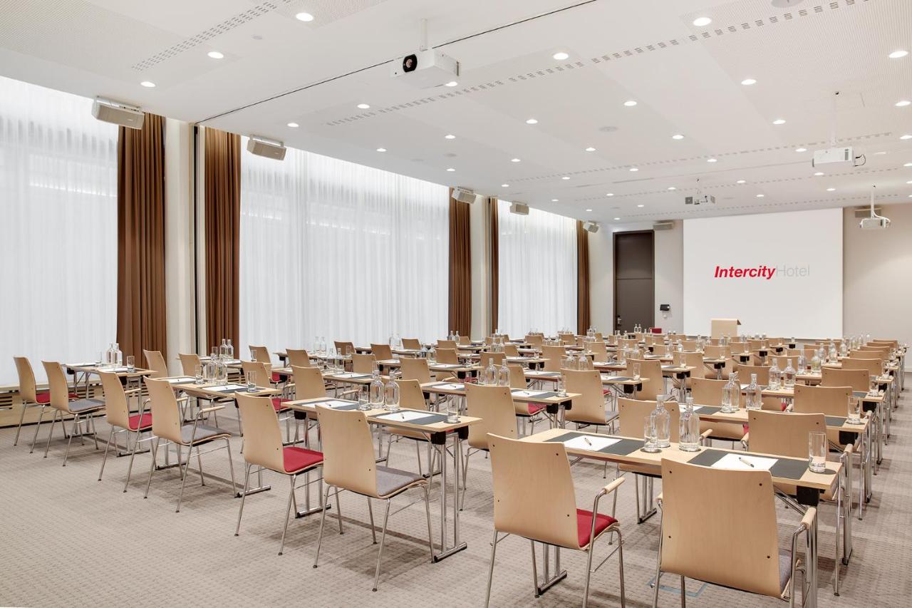 IntercityHotel Frankfurt Hauptbahnhof Süd