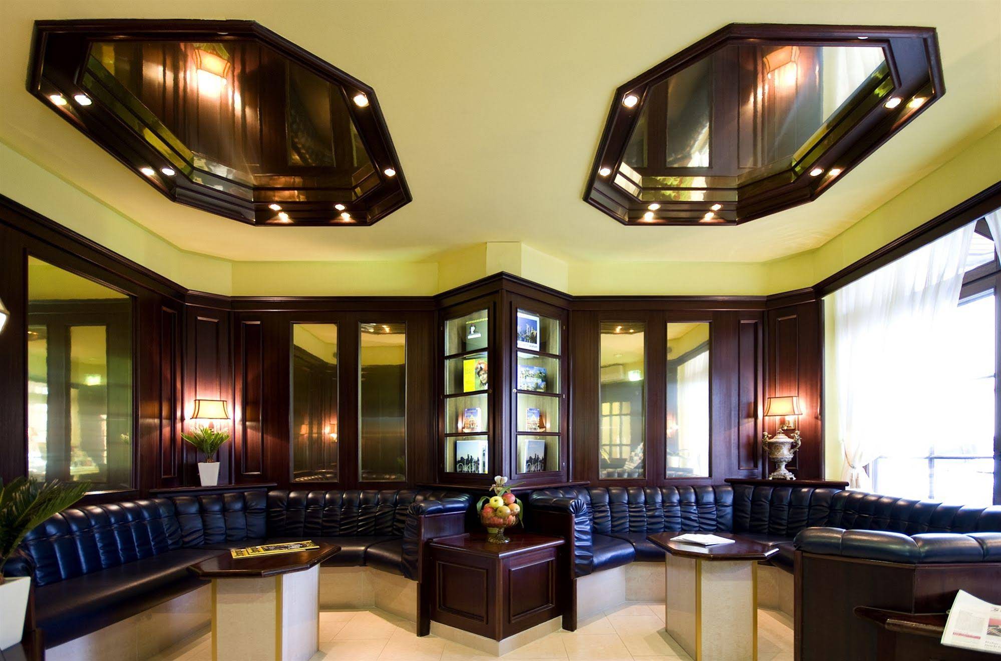 Lloyed Hotel Frankfurt