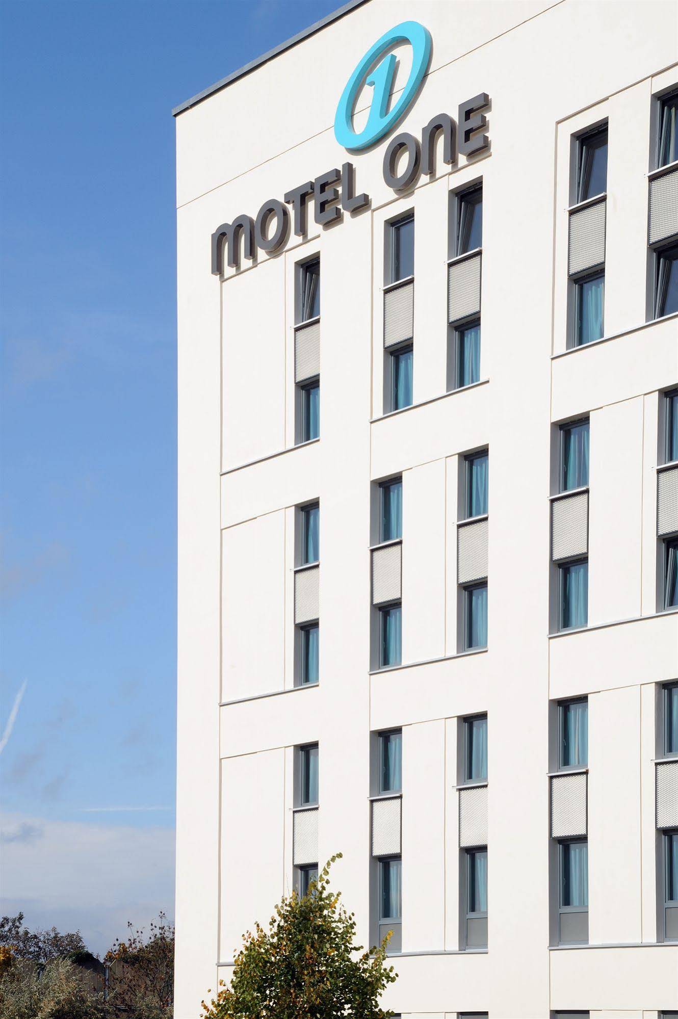 Motel One Frankfurt-airport