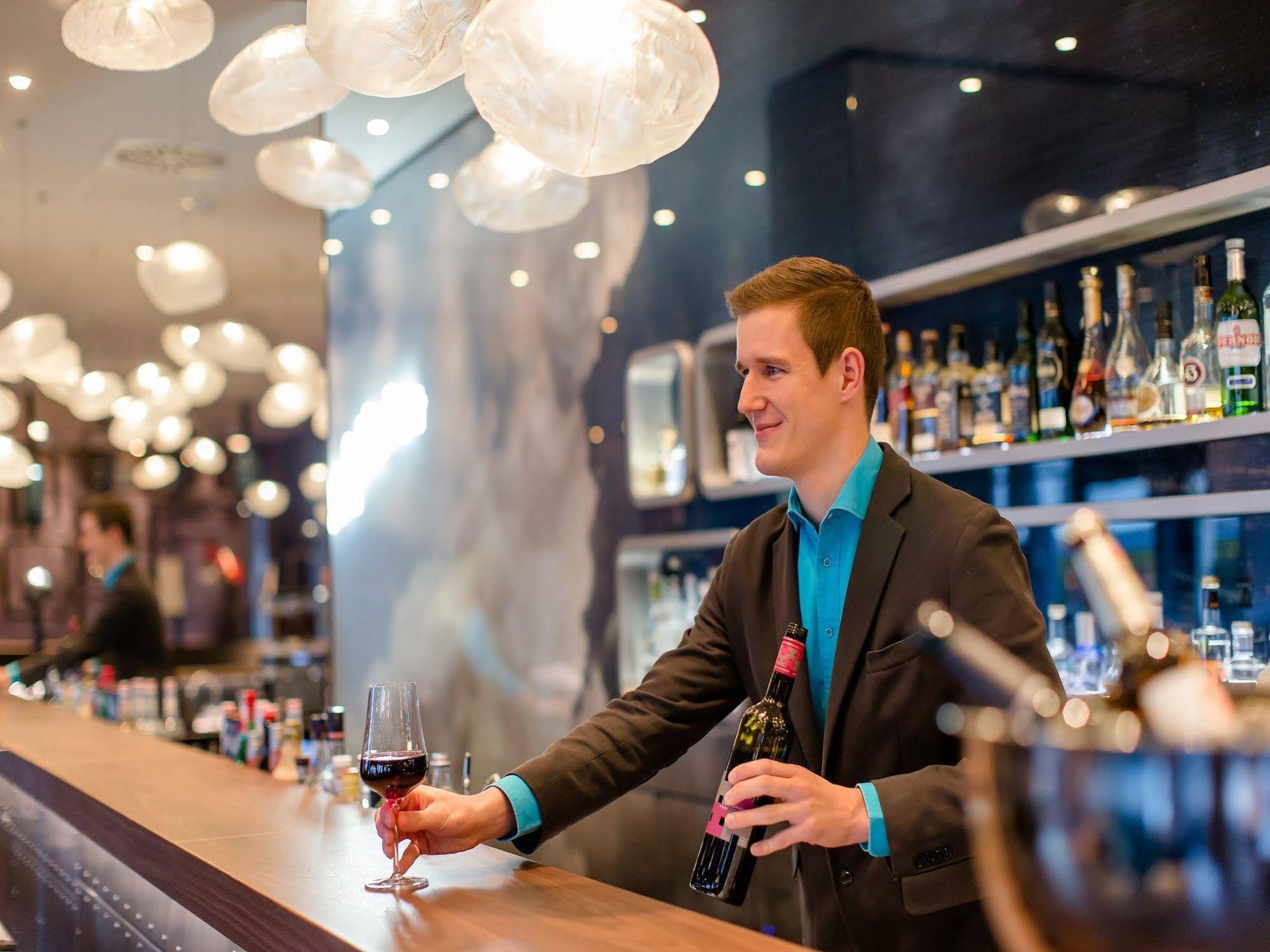 Motel One Frankfurt-airport