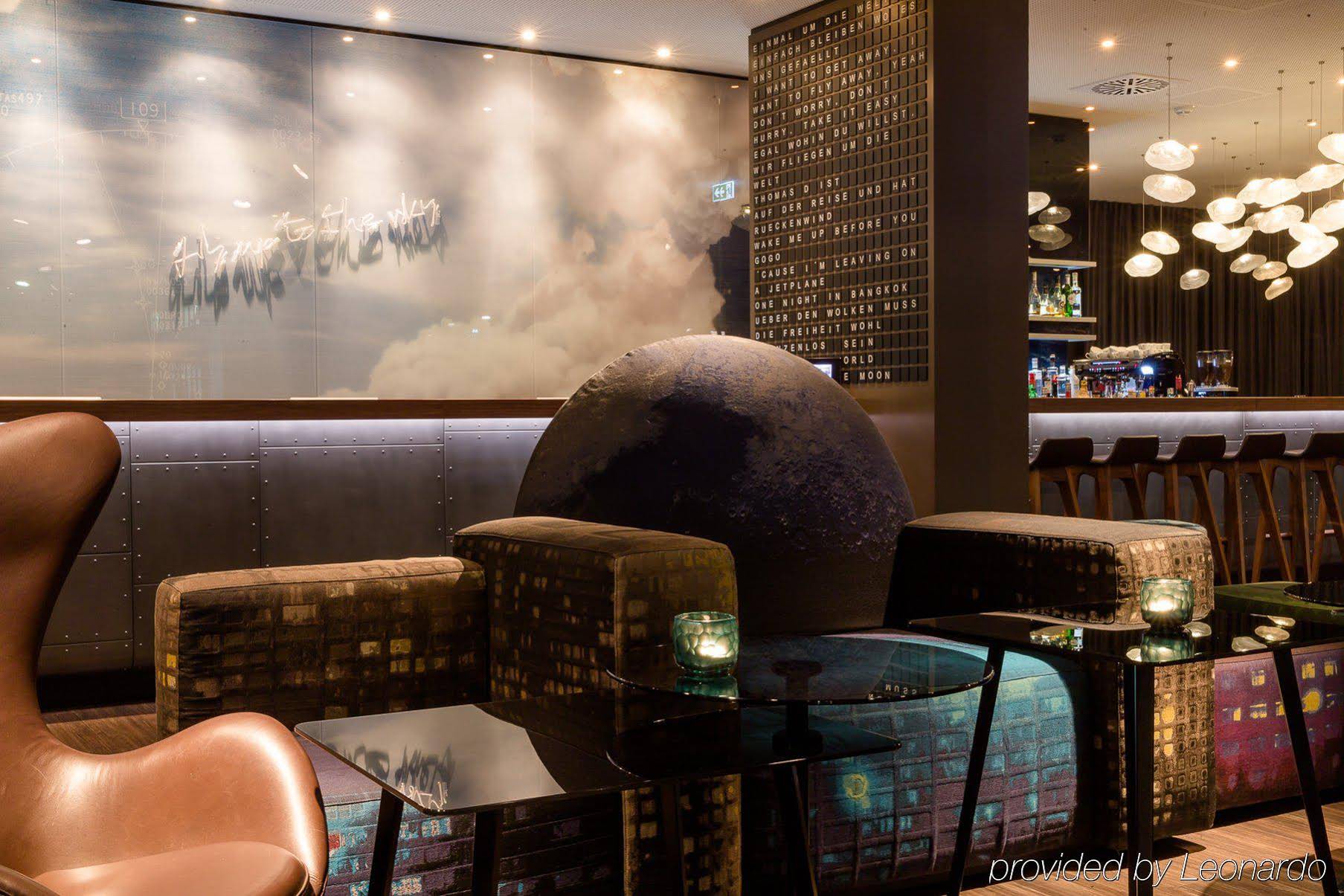 Motel One Frankfurt-airport