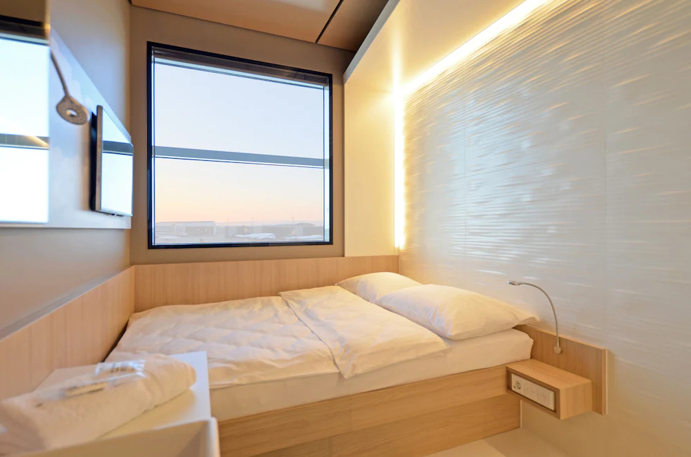 My Cloud Transit Hotel